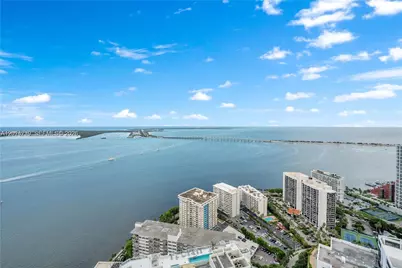 1300 Brickell Bay Dr #1007, Miami, FL 33131 - Photo 38