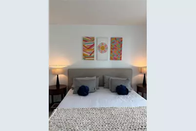 1300 Brickell Bay Dr #1007, Miami, FL 33131 - Photo 22