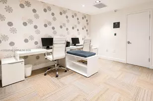 951 Brickell Ave, Miami, FL 33131 - Photo 24