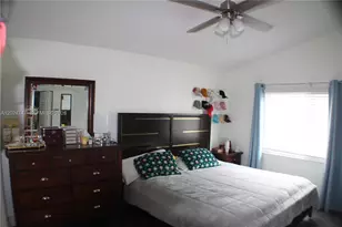 1317 SW 82nd Ave, North Lauderdale, FL 33068 - Photo 10