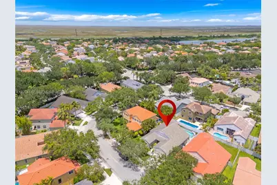 632 Carrington Ln, Weston, FL 33326 - Photo 42