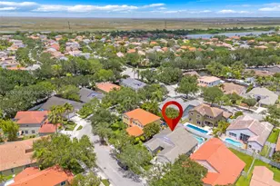 632 Carrington Ln, Weston, FL 33326 - Photo 42