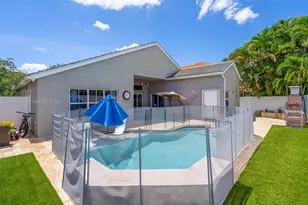 632 Carrington Ln, Weston, FL 33326 - Photo 40