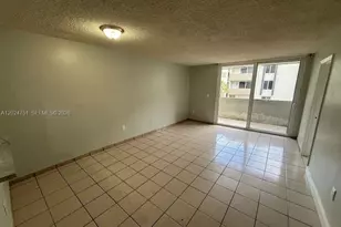10000 NW 80th Ct, Hialeah Gardens, FL 33016 - Photo 8