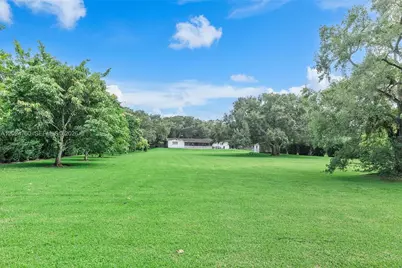 13821 Mustang Trl, Southwest Ranches, FL 33330 - Photo 10