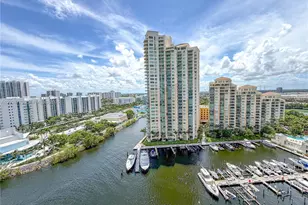3370 Hidden Bay Dr, Aventura, FL 33180 - Photo 22