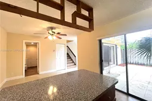 246 Woodland Rd, Palm Springs, FL 33461 - Photo 10