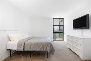 20301 W Country Club Dr, Aventura, FL 33180 - Photo 10