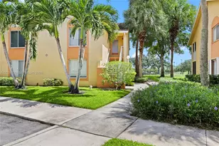 1025 Coral Club Dr, Coral Springs, FL 33071 - Photo 30