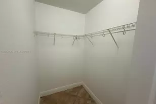 1025 Coral Club Dr, Coral Springs, FL 33071 - Photo 12