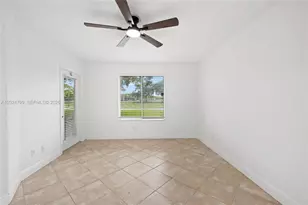 1025 Coral Club Dr, Coral Springs, FL 33071 - Photo 14