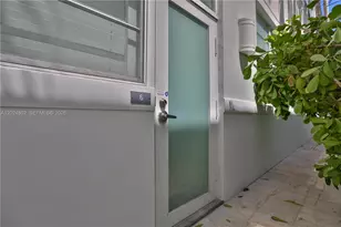 935 Euclid Ave, Miami Beach, FL 33139 - Photo 2
