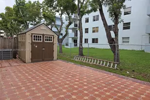 [Address not provided], Miami, FL 33184 - Photo 8