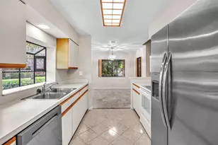 9347 N Chelsea Dr N, Plantation, FL 33324 - Photo 12