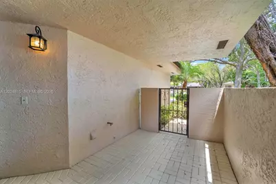 9347 N Chelsea Dr N, Plantation, FL 33324 - Photo 4