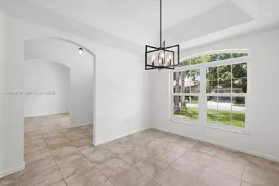 6508 NW 54th Ct, Lauderhill, FL 33319 - Photo 6