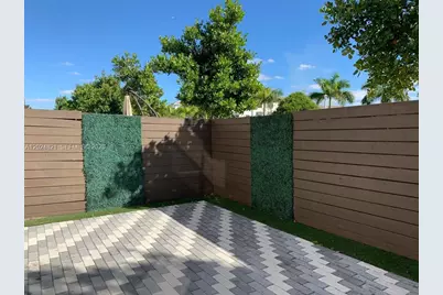 10510 NW 78th Ter #10510, Doral, FL 33178 - Photo 16