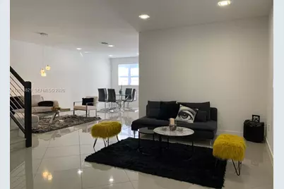 10510 NW 78th Ter #10510, Doral, FL 33178 - Photo 4