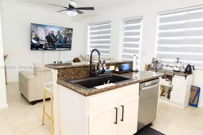 21101 NW 14th Pl #335, Miami Gardens, FL 33169 - Photo 1