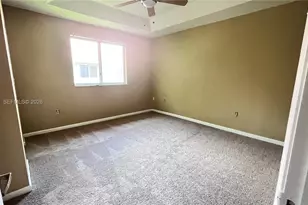 21207 NW 14th Pl, Miami Gardens, FL 33169 - Photo 10
