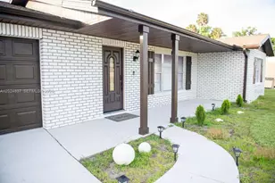 962 Country Club Ave, Daytona, FL 32114 - Photo 2