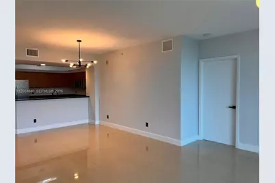14951 Royal Oaks Ln #401, North Miami, FL 33181 - Photo 28