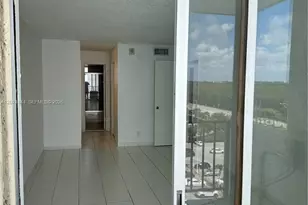 2903 N Miami Beach Blvd, North Miami Beach, FL 33160 - Photo 8