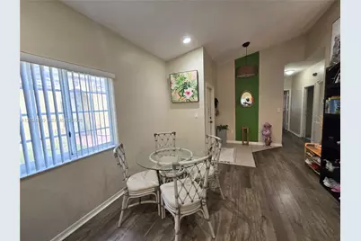 1236 NE 32nd Ave, Homestead, FL 33033 - Photo 6