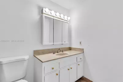 4200 Hillcrest Dr #504, Hollywood, FL 33021 - Photo 22
