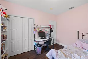 7831 NW 160th Terrace, Miami Lakes, FL 33016 - Photo 34