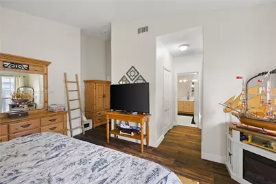 7831 NW 160th Ter, Miami Lakes, FL 33016 - Photo 22