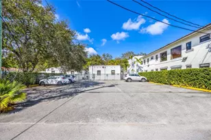 2000 Monroe St, Hollywood, FL 33020 - Photo 14