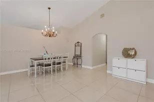 16269 SW 6th St, Pembroke Pines, FL 33027 - Photo 4