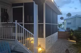 10725 S Ocean Dr, Jensen Beach, FL 34957 - Photo 20