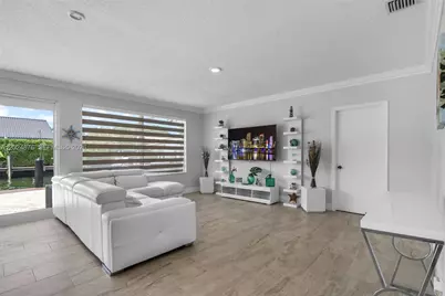 1261 NE 82nd St, Miami, FL 33138 - Photo 24