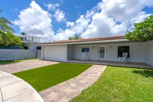 1261 NE 82nd St, Miami, FL 33138 - Photo 8