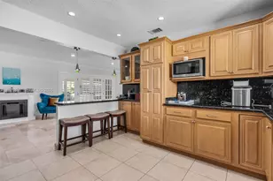 1261 NE 82nd St, Miami, FL 33138 - Photo 16