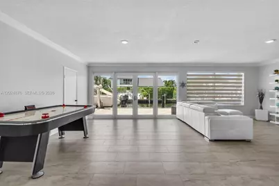 1261 NE 82nd St, Miami, FL 33138 - Photo 22