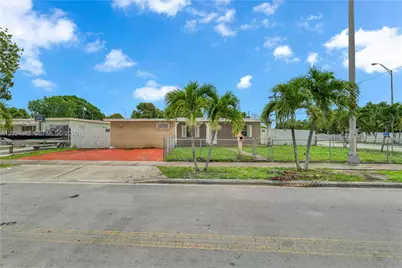 3651 W 2nd Ct, Hialeah, FL 33012 - Photo 2