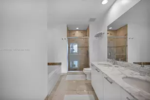 950 Brickell Bay Dr, Miami, FL 33131 - Photo 10