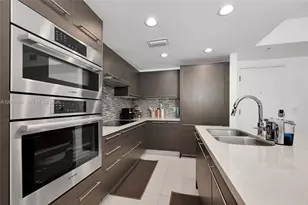 7825 NW 107th Ave, Doral, FL 33178 - Photo 6