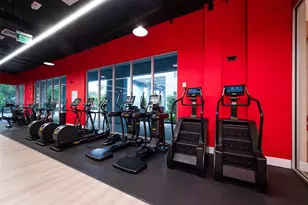 7825 NW 107th Ave, Doral, FL 33178 - Photo 28