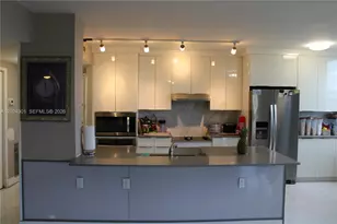 4200 Hillcrest Dr, Hollywood, FL 33021 - Photo 1