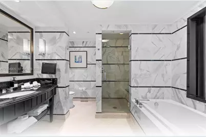 4391 Collins Ave #1001, Miami Beach, FL 33140 - Photo 12