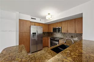 19501 E Country Club Dr, Aventura, FL 33180 - Photo 6