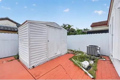 13440 SW 28th St, Miami, FL 33175 - Photo 42