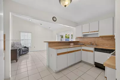 13440 SW 28th St, Miami, FL 33175 - Photo 28