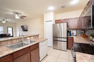 2655 NE 2nd Dr, Homestead, FL 33033 - Photo 36