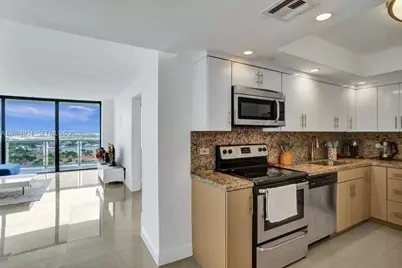 20515 E Country Club Dr #1641, Aventura, FL 33180 - Photo 28