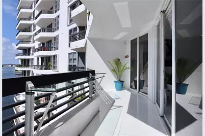 3600 Mystic Pointe Dr #1115, Aventura, FL 33180 - Photo 28